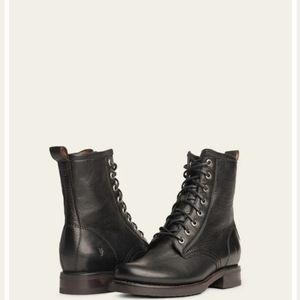 FRYE Veronica combat boots